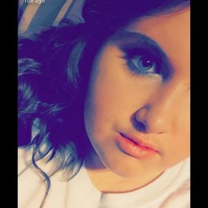 Meet your Posher, Aubrie